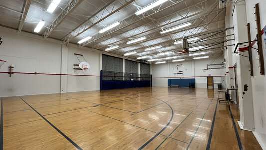 Spencer Butte Middle School Gym - Small in Eugene