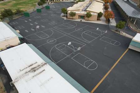 Joli Ann Leichtag Elementary School Outdoor Basketball Courts in Vista 2