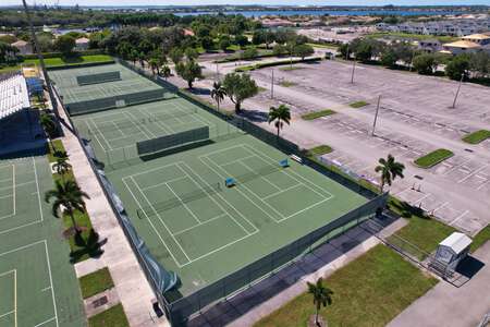 Everglades High School Tennis Courts in Miramar