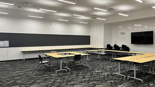 Mountainside High School Community Room in Beaverton