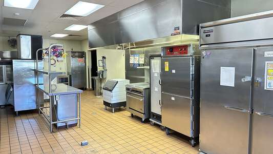 Dallas Ranch Middle School Kitchen in Antioch 4