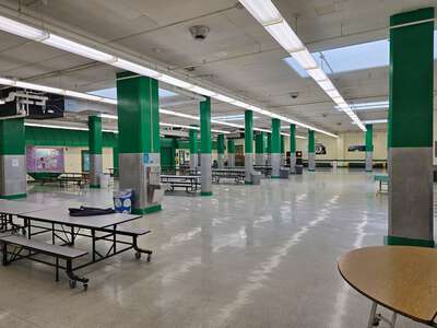 Cleveland High School Cafeteria in Portland