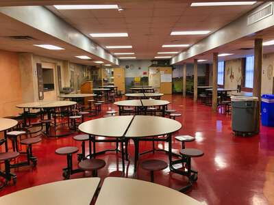 Wilson Middle School (4761) Cafeteria in Tampa