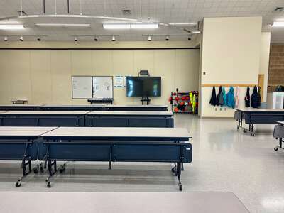 Lamb Elementary School Cafeteria in Salem 3