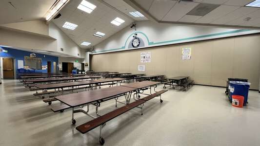 Commons (Cafeteria)