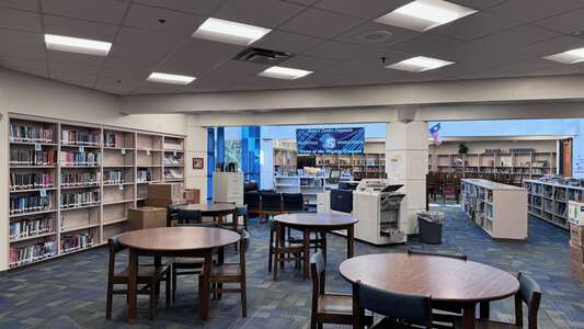 Seagoville Middle School Library in Dallas 3