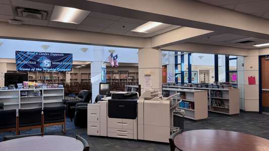 Seagoville Middle School Library in Dallas 4