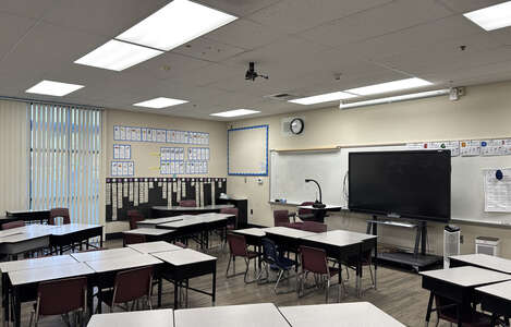 Lois E. Borchardt Elementary School Classroom Standard in Lodi 2