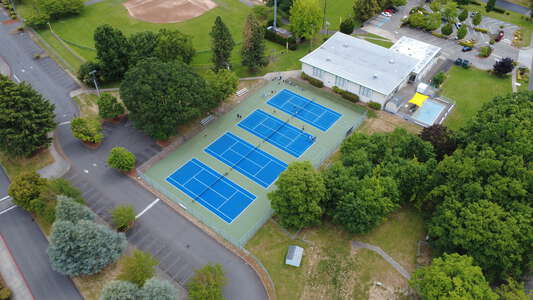 Sunset High School Tennis Courts in Portland