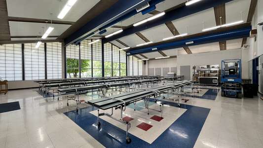 Spencer Butte Middle School Cafeteria in Eugene
