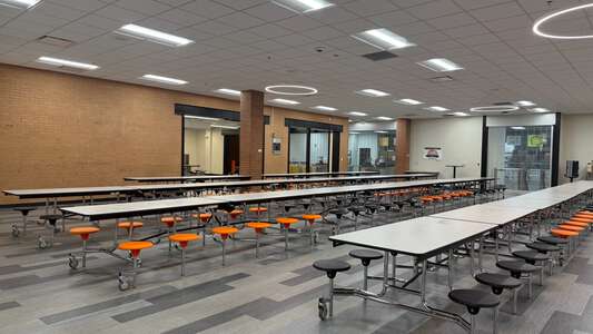 Warr Acres Cafeteria