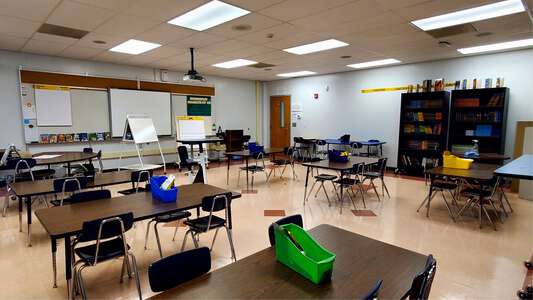 Hyatt Park Elementary School Classroom Standard in Columbia