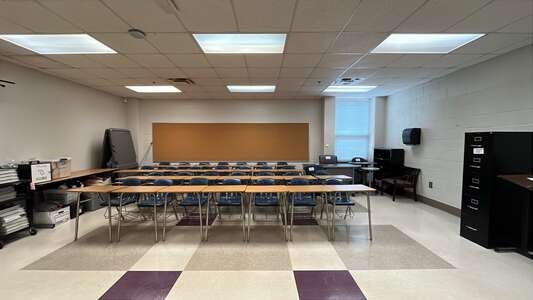 South Atlanta High School Classroom Standard in Atlanta 2