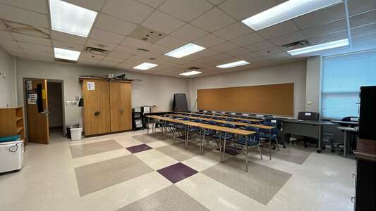 South Atlanta High School Classroom Standard in Atlanta 3