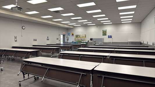 Merle S. Casey  Elementary School Multi-Purpose Room in Rialto 4