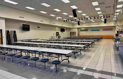Level Creek Elementary School Cafeteria in Suwanee