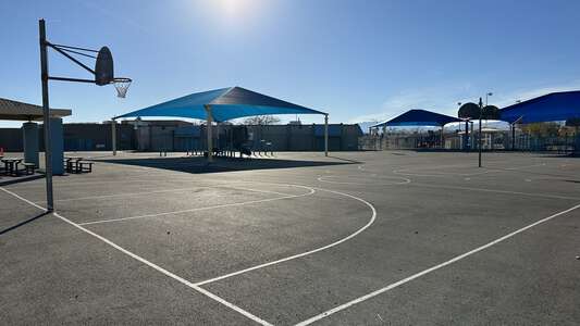 Dondero - Harvey N. Elementary School Outdoor Basketball Courts in Las Vegas