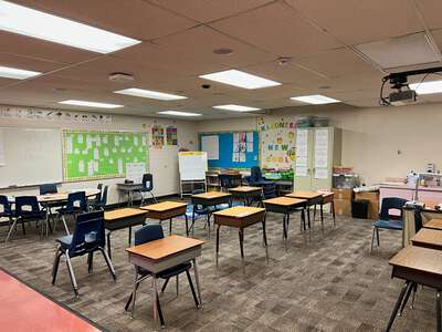 Toland - Helen Anderson International Academy Classroom Standard in Las Vegas