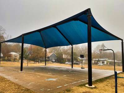Zilker Elementary School Outdoor Basketball Courts in Austin