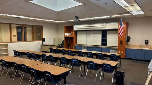 Harmony Elementary School Classroom Standard in Hemet