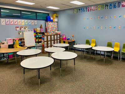 Cherry Drive Elementary School Classroom Standard in Thornton