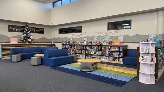 Harvest Hills Elementary School Library in Oklahoma City 3