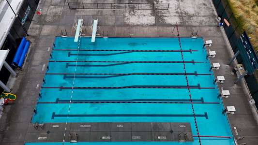 Piedmont Hills High School  Pool - Diving  in San Jose 2