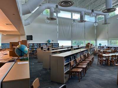 Mandarin Lakes K-8 Center Library in Miami 5