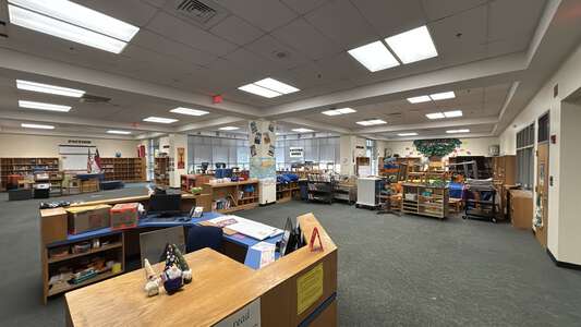 Billingsville-Cotswold Elementary School Media Center in Charlotte 2