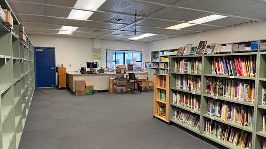 Rancho Vista Elementary School Library in Palmdale 2
