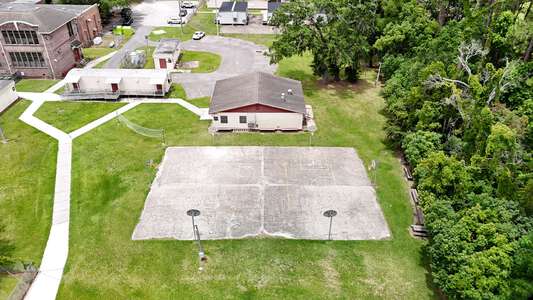 Outdoor Basketball Courts