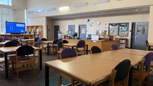 Garden City Elementary School Library (3 hr min) in Jacksonville