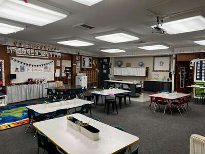 Awbrey Park Elementary School Classroom Standard in Eugene