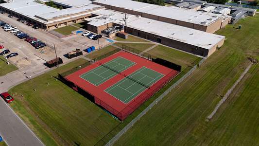 Grantham Academy Tennis Courts in Houston