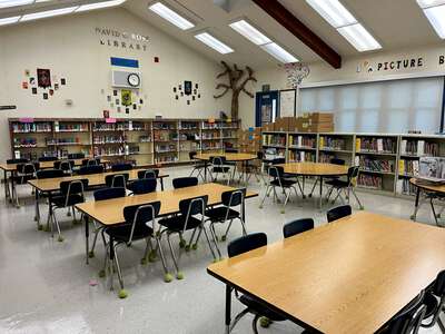 Wardlaw Elementary School Library in Vallejo