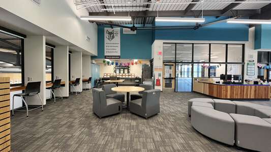 Timberline Middle School Library in Redmond