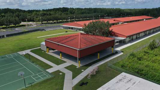 Oakstead Elementary School Outdoor Covered Area in Land O' Lakes