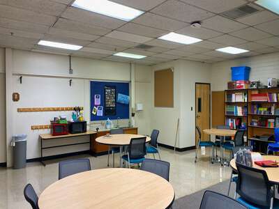 Zuni Technology and Communication Magnet School Classroom Standard in Albuquerque