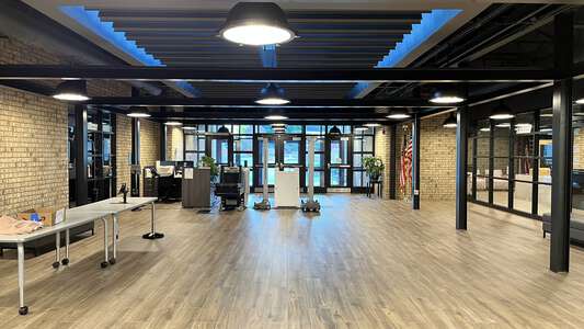 Maxwell High School of Technology Classroom Standard in Lawrenceville