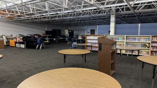 Imperial Elementary School Library in Anaheim 3
