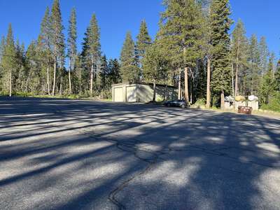 Donner Trail Elementary School Parking Lot in Kingvale