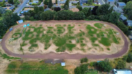 Hood River Middle School Track & Field in Hood River