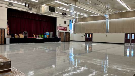 Antioch Middle School in Antioch California Slideshow Image 5