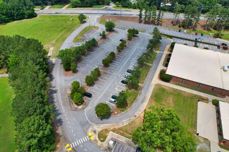 Hull Middle School Parking Lot - Side in Duluth