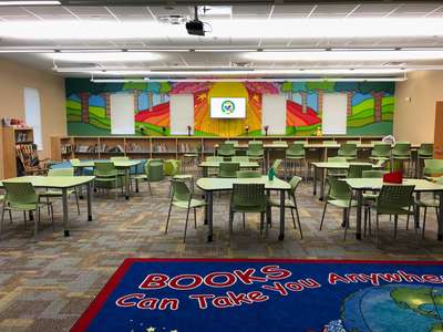 Hidden Oaks Elementary School Media Center in Orlando