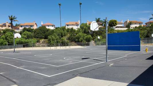 Playground - Basketball Courts