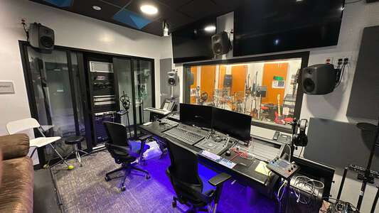 Freestyle Academy Room 05 - Recording Studio in Mountain View 3