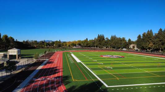 Pleasanton Middle School in Pleasanton California Slideshow Image 2