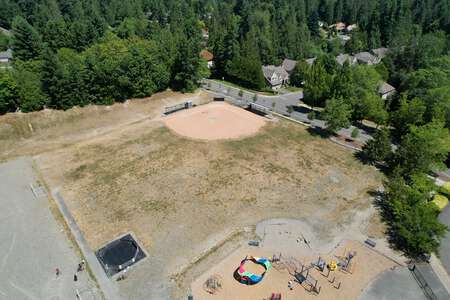 Elizabeth Blackwell Elementary School Field - Softball in Sammamish