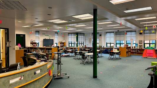 Lynnhaven Elementary School Media Center in Virginia Beach
